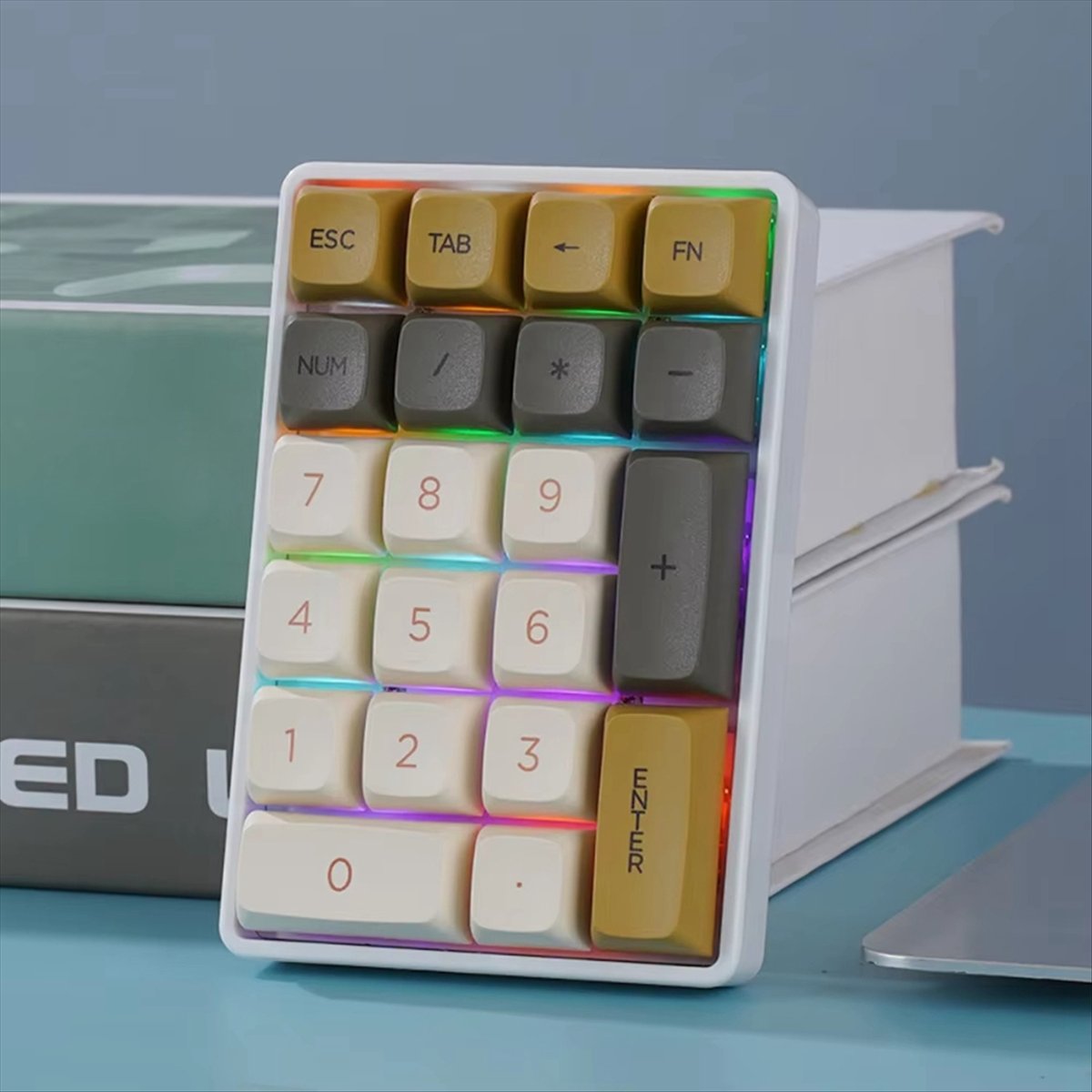 N86R 21 キーミニキーボード 2.4 グラムワイヤレス - Gaming Keyboard No Number Pad のレビューと価格